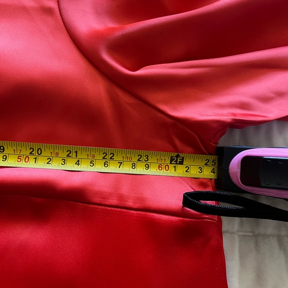 Sammy B Black History Month For Target NWT
Women's Satin Button Down Shirt XXL - Picture 9 of 10